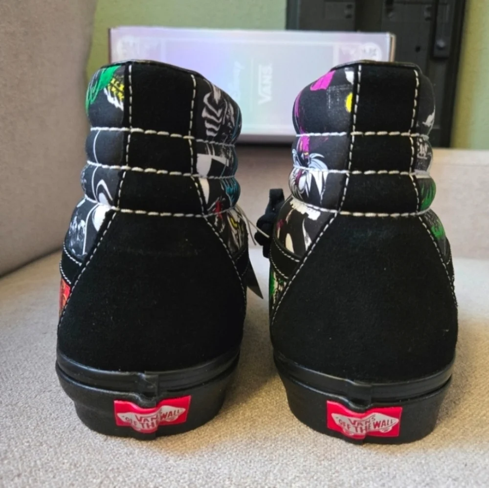 Vans Disney 100 Villains Sk8 Hi Mens Black Out Villain Pictures 102025 - Picture 3 of 12